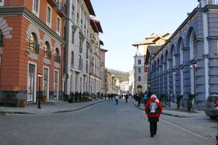 هتل و دهكده بازي هاي المپيك زمستاني را ببينيد