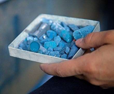 روش منحصر به فرد برای خلق نقاشی های منحصر به فرد