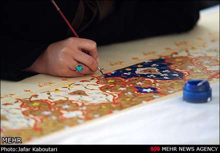 کتابت بزرگترین و نفیس ترین قرآن جهان