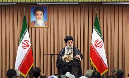 دیدار مسئولان و کارگزاران نظام با رهبر انقلاب