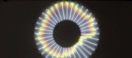 مجسمه های نوری