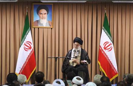 دیدار مسئولان و کارگزاران نظام با رهبر انقلاب