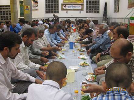 افطاری ساده در مسجد_شهرستان گناباد
