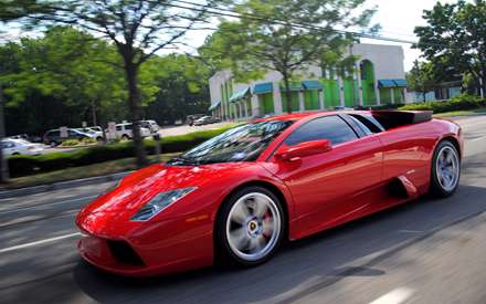 لامبورگینی قرمز