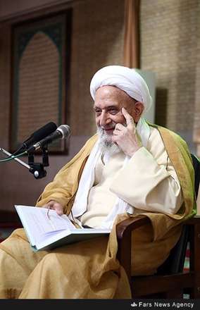 تصاویری از آیت الله مهدوی کنی