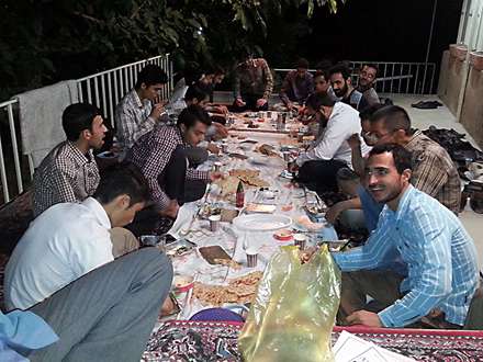 افطاری ستاد فرهنگی قبله داران قبیله قیام