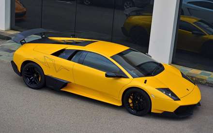 لامبورگینی زرد