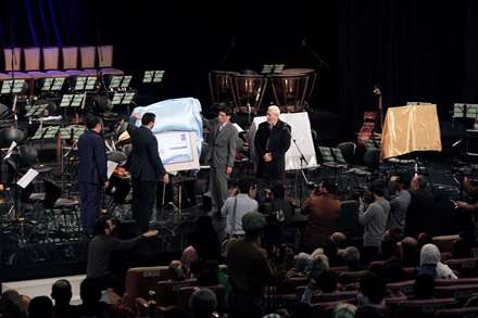 رونمایی از کارت همراه از بازنشستگان شهرداری تهران