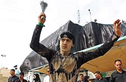 عزاداری ظهر تاسوعا در کربلای معلی