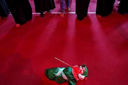 عزاداری ظهر تاسوعا در کربلای معلی