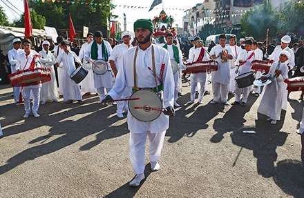 عزاداری ظهر تاسوعا در کربلای معلی