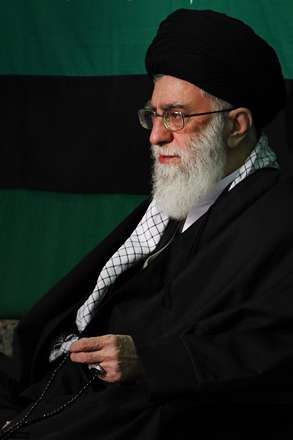 ای مانده ی نهروانی عهد شکن/این ملک علی مالک اشتر دارد