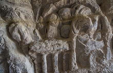 غار خوربس در جزیره قشم