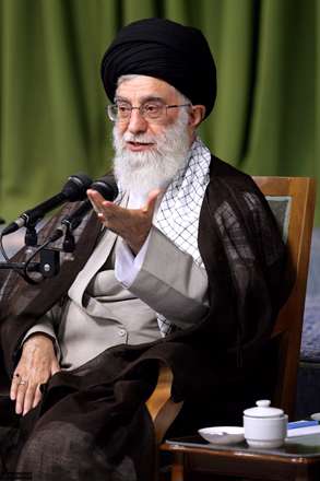 حک شده روی دلم،پیر خراسانی فقط/جان فدا کردن بر آن،دلدار نورانی فقط