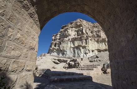 غار خوربس در جزیره قشم