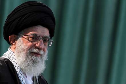 حرف تو براي ما حرف امام زمونه