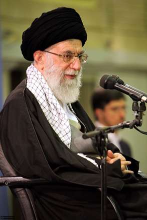 در صفحه قاموس لغت بعد از تو/بر معنی عشق خط بطلان زده ایم