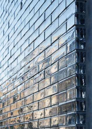 معماری بسیار جالب حیاط