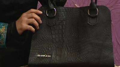 کیف دوشی ـ خانم مقدم