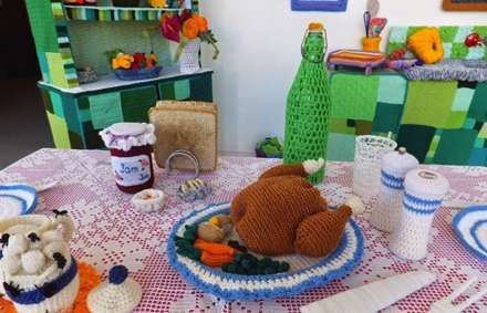 خانه ای از بافتنی ها