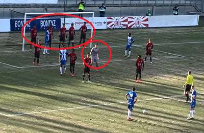 دیوار دفاعی با شکل و شمایل عجیب