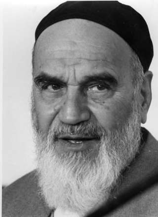 امام ما دفتر ناگشوده ای از ایثار و جوانمردی