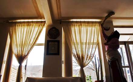 سنت کهن خانه تکانی در آستانه نوروز