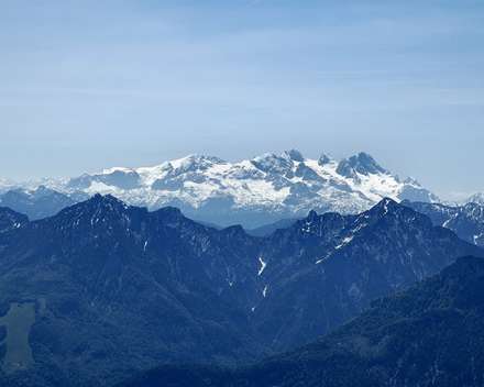 کوهستان برفی