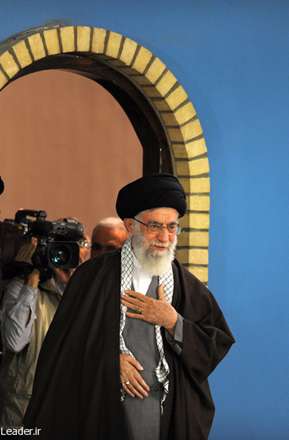 دیدار جمعی از کارگران با رهبر انقلاب