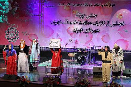 خود را مکلف به قدردانی و تجلیل  از کارگران خدوم خدمات شهری می دانیم