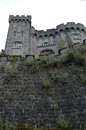 دیواره بلند قلعه قدیمی