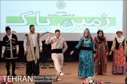 حاشیه مراسم جوایز خوش حساب