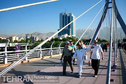 دومین همایش پیاده روی خانوادگی