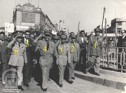 عکس های دیدنی از كودتای 28 مرداد سال 32