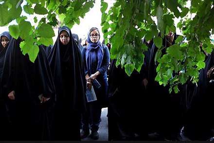 خاکسپاری دو شهید غواص در حوزه هنری
