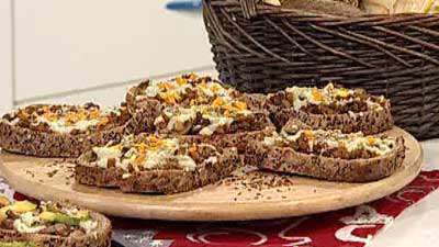 پیتزای نان تست