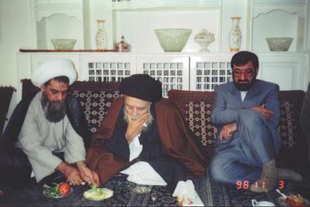 محسن رضایی در کنار حضرت آیت الله سید عبدالکریم کشمیری