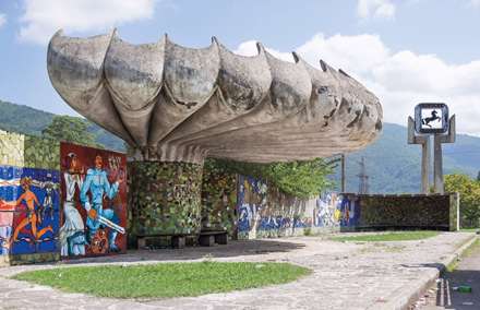 ایستگاه های اتوبوس در کشورهای بلوک شرق