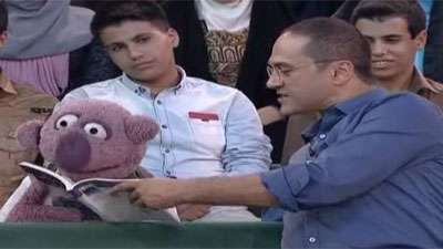 شرکت جناب خان در مسابقه کتابخوانی