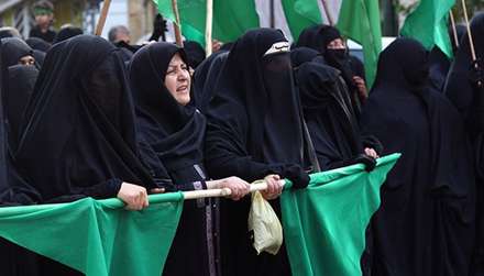 دستۀعزاداری زنان روبنده‌پوش درتهران