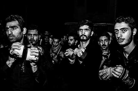 مراسم کرب زنی شب هشتم محرم - لاهیجان