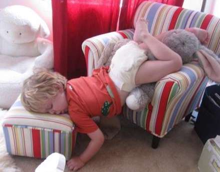 خوابیدن در شرایط سخت