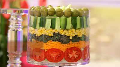 تزیین سالاد فصل