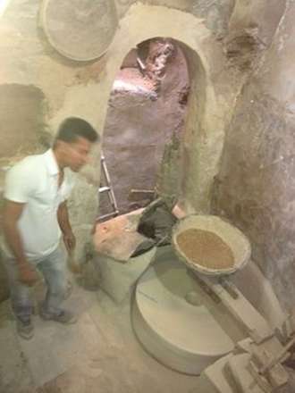 آسياب ها و سازه های بسیار دیدنی (!) شوشتر