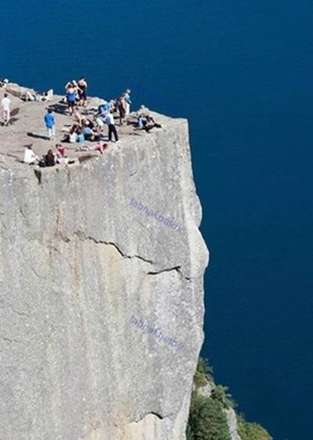 معروف ترین و دلهره آورترین جاذبه توریستی نروژ