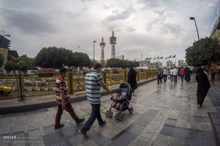 زائرین حرم مطهر رضوی در ایام مبارک ماه رمضان