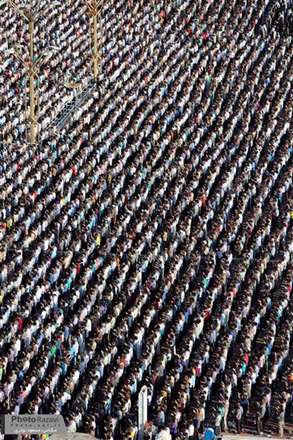 نمایی متفاوت از حضور باشکوه مردم در نماز عید سعید فطر