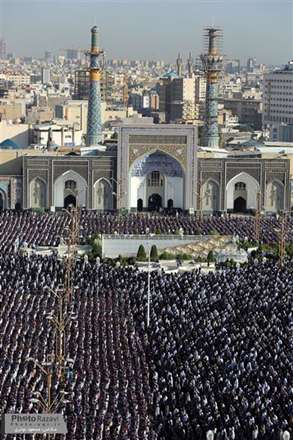 نمایی متفاوت از حضور باشکوه مردم در نماز عید سعید فطر