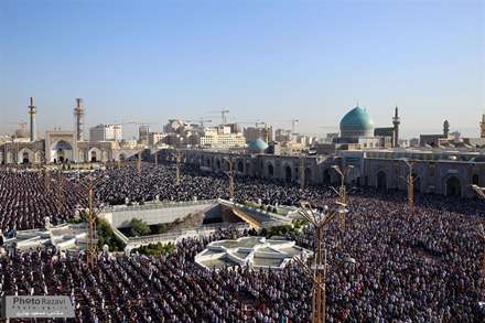 نمایی متفاوت از حضور باشکوه مردم در نماز عید سعید فطر