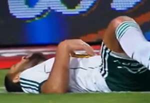 به این میگن محو کردن مدافع حریف!